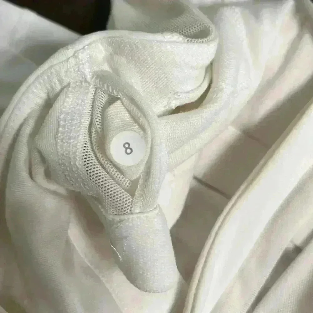 Lululemon womens top - Picture 5 of 7